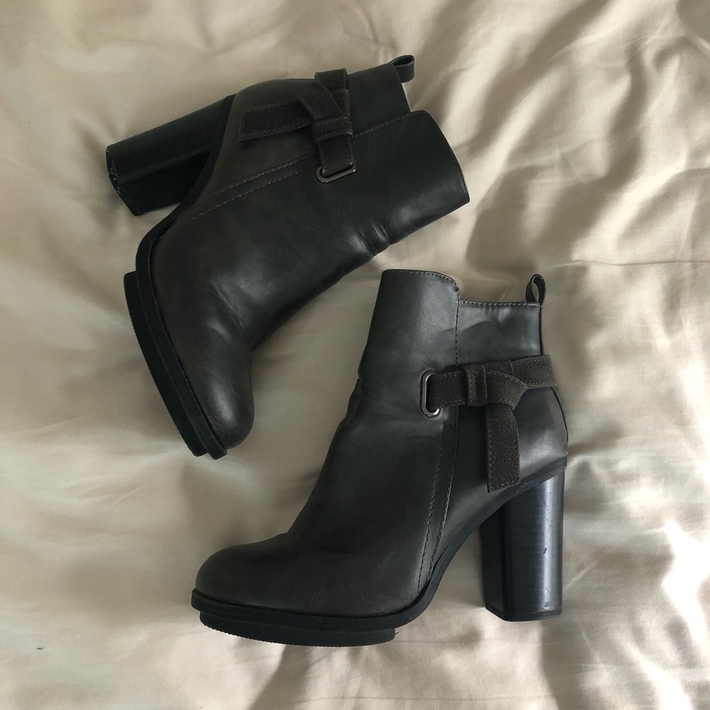Heeled Dark Grey Booties